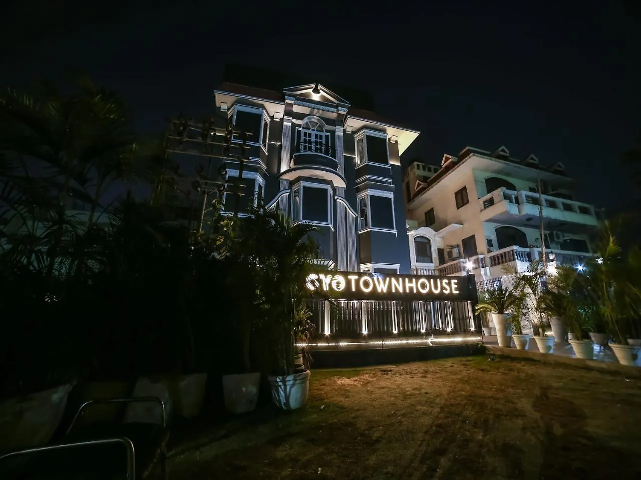 Oyo Townhouse 62 Cyber City Gurgaon